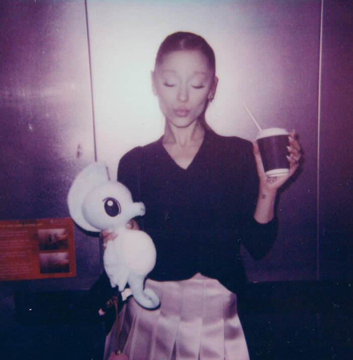 &#8220;Not In A Healthy Place&#8221;: Ariana Grande&#8217;s Family Member Breaks Silence On Singer&#8217;s Struggles