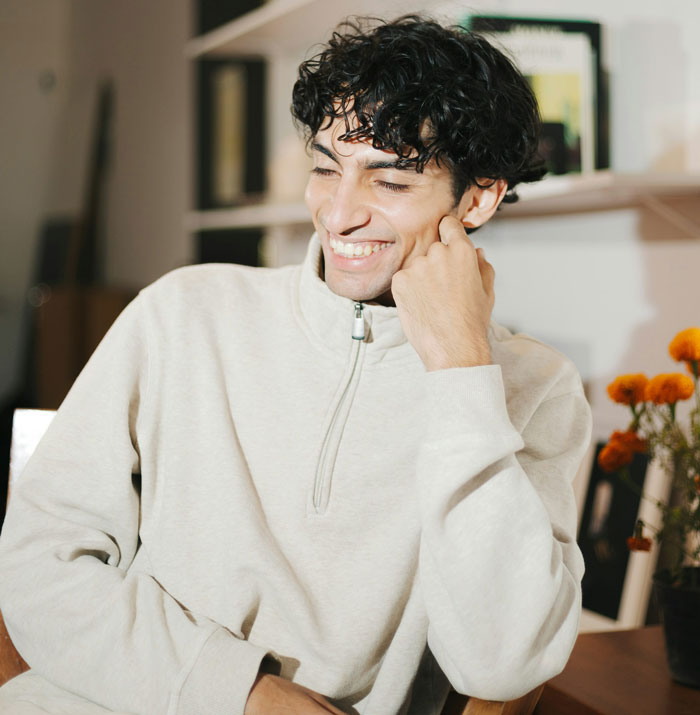 Secretly Gay Teen Teaches Homophobic Parents A Lesson On Respect In His Own Dark Way Secretly Gay Teen Teaches Homophobic Parents A Lesson On Respect In His Own Dark Way