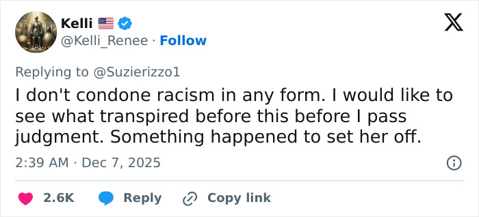 Cinnabon Worker’s Own Daughter Turns On Her After Her “Racist” Tirade Against Somali Couple Cinnabon Worker’s Own Daughter Turns On Her After Her “Racist” Tirade Against Somali Couple