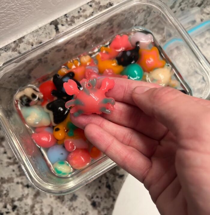 20 Toys Under $20 That Look Way More Expensive And Fun Than They Actually Are 20 Toys Under $20 That Look Way More Expensive And Fun Than They Actually Are