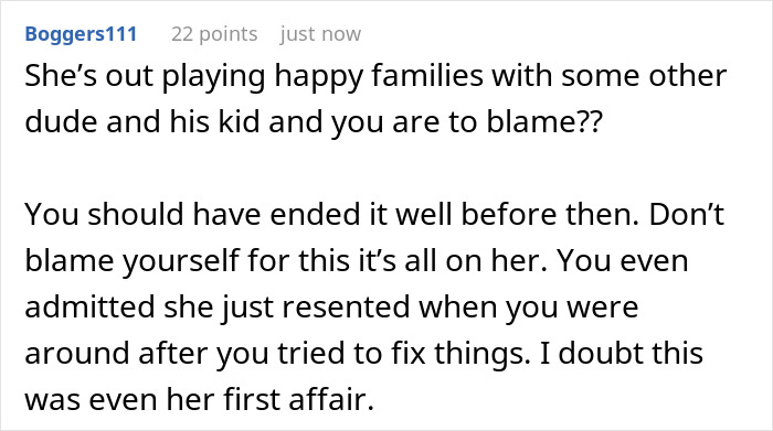 Man Ends 16-Year Marriage After Tracking Wife’s Phone And Seeing Where She Went On Night “Walks” Man Ends 16-Year Marriage After Tracking Wife’s Phone And Seeing Where She Went On Night “Walks”