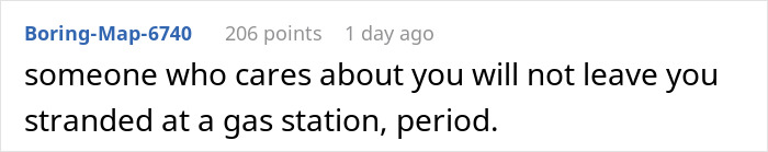 Guy Can’t Control His Hunger, GF Red With Embarrassment In Front Of Fam As He Rips Through A Turkey Guy Can’t Control His Hunger, GF Red With Embarrassment In Front Of Fam As He Rips Through A Turkey