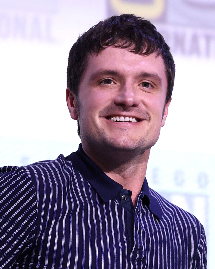 Josh Hutcherson’s “Snarky” Comment About Taylor Swift Sparks Fierce Debate Online Josh Hutcherson’s “Snarky” Comment About Taylor Swift Sparks Fierce Debate Online