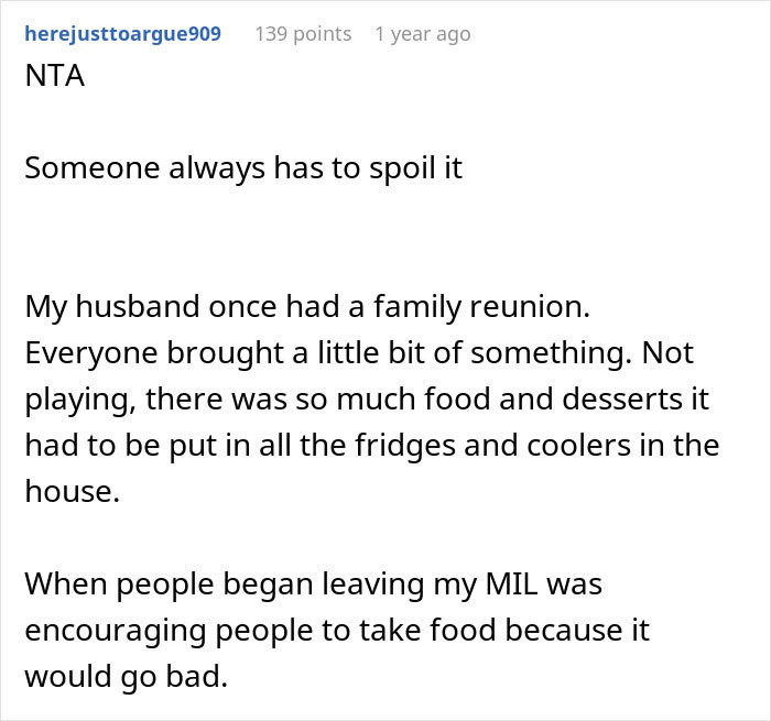 “I Stood There In Shock”: Thanksgiving Host Left With Empty Fridge When Family Clears Leftovers “I Stood There In Shock”: Thanksgiving Host Left With Empty Fridge When Family Clears Leftovers