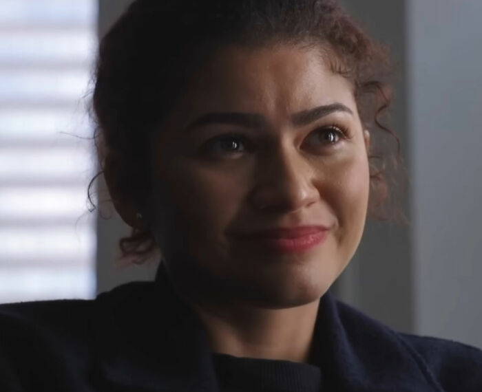 Robert Pattinson And Zendaya’s Viral “Engagement” Ad Drops Months After His “Crazy” Confession Robert Pattinson And Zendaya’s Viral “Engagement” Ad Drops Months After His “Crazy” Confession