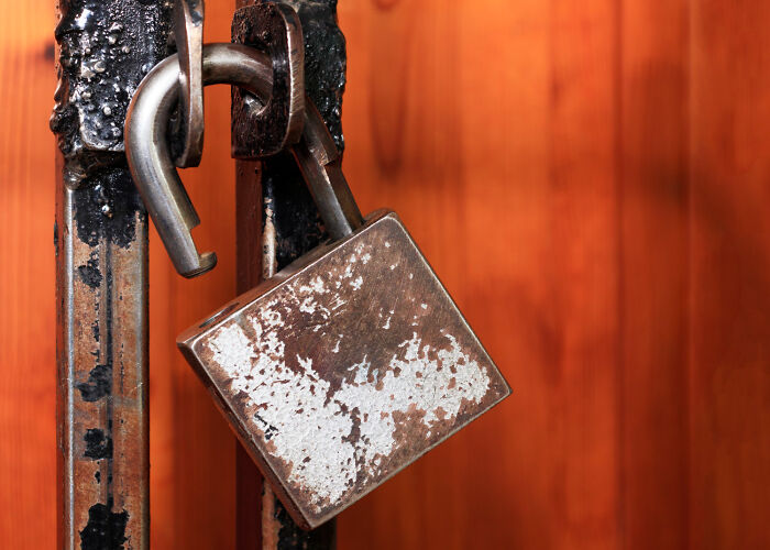 “It’s So Weird, I Still Get Chills”: 29 Unresolved Mysteries People Carry With Them “It’s So Weird, I Still Get Chills”: 29 Unresolved Mysteries People Carry With Them