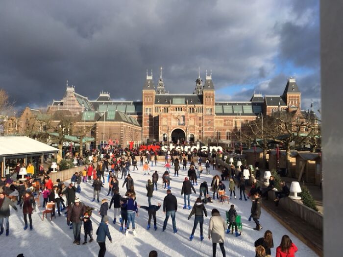 I’ve Chased Europe’s Christmas Markets For Years: Here Are 10 You Can’t Miss, And 5 To Skip I’ve Chased Europe’s Christmas Markets For Years: Here Are 10 You Can’t Miss, And 5 To Skip