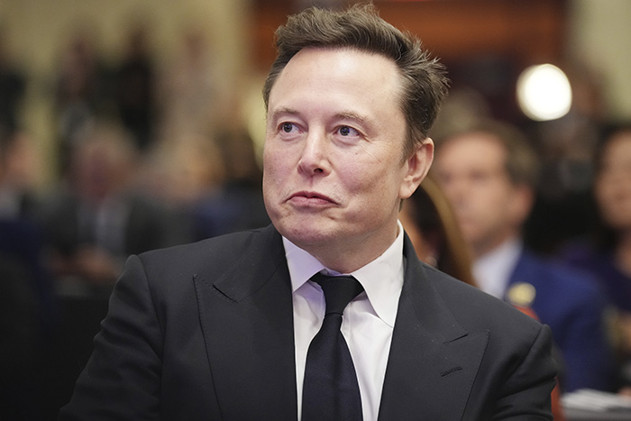 “Tragic Mental Illness”: Elon Musk’s Comment About Daughter Vivian Sparks Mass Outrage Online “Tragic Mental Illness”: Elon Musk’s Comment About Daughter Vivian Sparks Mass Outrage Online