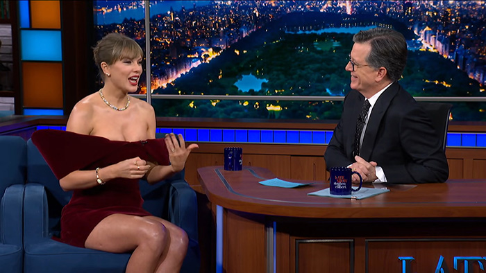 “Morphing Into Kanye”: Taylor Swift Accused Of “Success Narcissism” By Angry Fans “Morphing Into Kanye”: Taylor Swift Accused Of “Success Narcissism” By Angry Fans