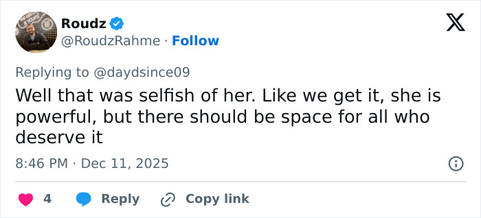 “Morphing Into Kanye”: Taylor Swift Accused Of “Success Narcissism” By Angry Fans “Morphing Into Kanye”: Taylor Swift Accused Of “Success Narcissism” By Angry Fans