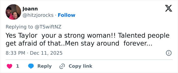 “Morphing Into Kanye”: Taylor Swift Accused Of “Success Narcissism” By Angry Fans “Morphing Into Kanye”: Taylor Swift Accused Of “Success Narcissism” By Angry Fans