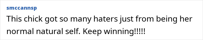 Fans Call Out Sydney Sweeney’s Natural Beauty Claim With Side-By-Side Photos As Evidence Fans Call Out Sydney Sweeney’s Natural Beauty Claim With Side-By-Side Photos As Evidence