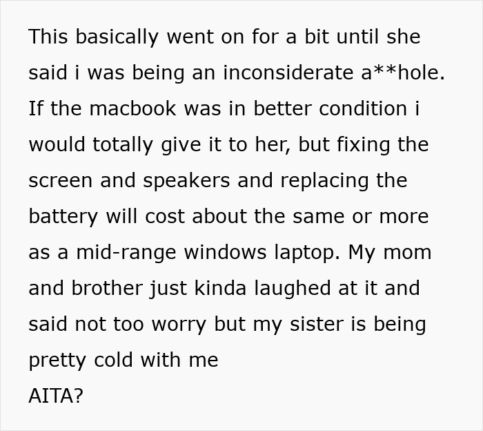 Guy Splits The Internet After Giving His Old Laptop To His Cat Instead Of His Sister Guy Splits The Internet After Giving His Old Laptop To His Cat Instead Of His Sister