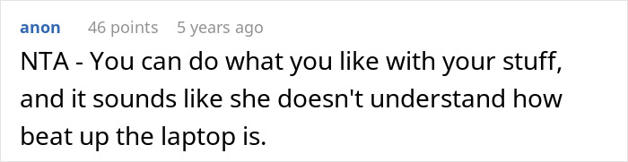 Guy Splits The Internet After Giving His Old Laptop To His Cat Instead Of His Sister Guy Splits The Internet After Giving His Old Laptop To His Cat Instead Of His Sister