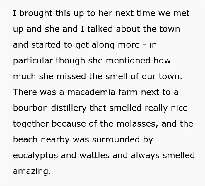 Woman Upset Son’s Partner Came Without A Gift After She Asked Him Not To Get Her Any More “Tacky Little Trinkets” Woman Upset Son’s Partner Came Without A Gift After She Asked Him Not To Get Her Any More “Tacky Little Trinkets”