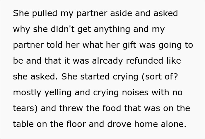 Woman Upset Son’s Partner Came Without A Gift After She Asked Him Not To Get Her Any More “Tacky Little Trinkets” Woman Upset Son’s Partner Came Without A Gift After She Asked Him Not To Get Her Any More “Tacky Little Trinkets”