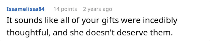 Woman Upset Son’s Partner Came Without A Gift After She Asked Him Not To Get Her Any More “Tacky Little Trinkets” Woman Upset Son’s Partner Came Without A Gift After She Asked Him Not To Get Her Any More “Tacky Little Trinkets”