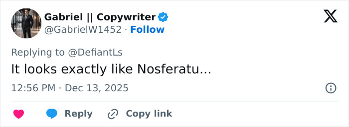 “Makes Herself Look Like A Demon”: Cynthia Erivo’s “Oddly Large Hands” Spark Debate “Makes Herself Look Like A Demon”: Cynthia Erivo’s “Oddly Large Hands” Spark Debate