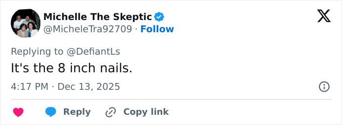 “Makes Herself Look Like A Demon”: Cynthia Erivo’s “Oddly Large Hands” Spark Debate “Makes Herself Look Like A Demon”: Cynthia Erivo’s “Oddly Large Hands” Spark Debate