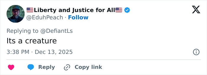 “Makes Herself Look Like A Demon”: Cynthia Erivo’s “Oddly Large Hands” Spark Debate “Makes Herself Look Like A Demon”: Cynthia Erivo’s “Oddly Large Hands” Spark Debate