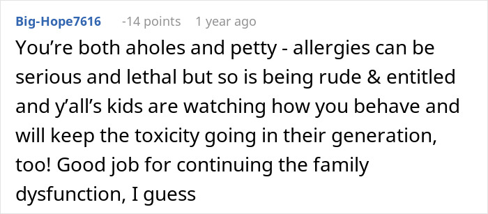 &ldquo;Threatened To Pull The Grandkids Away&rdquo;: Woman Expects Family To Cater To Her Allergies, Gets A Reality Check