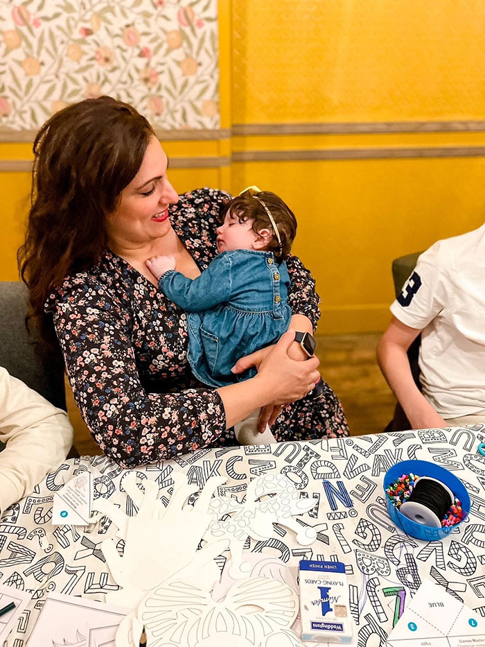 &ldquo;Fake Mother&rdquo;: SAHM Scolds Mom For Sending Kids To Daycare, Gets Blocked After 20 Years Of Friendship