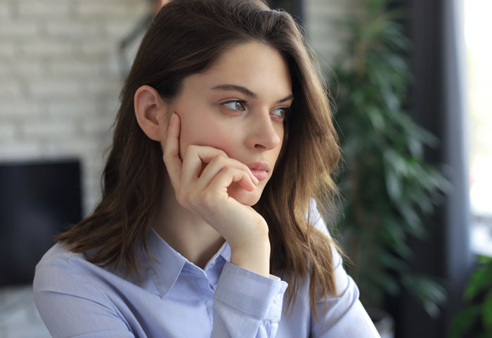 Woman Shuts Down Boys&rsquo; Nights At Their House After They Go Too Far: &ldquo;I Hate That He Has Friends&rdquo;