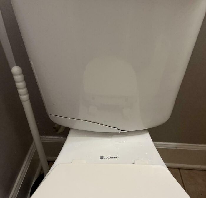 64 Rental Nightmares Where Landlords Tried To Cut Corners And Got Exposed