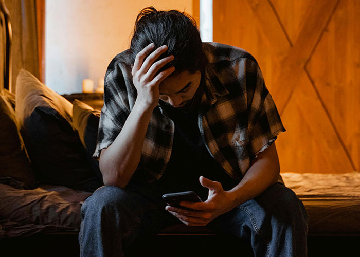 People Share The Moment They Realized They Are Actually In A Cult