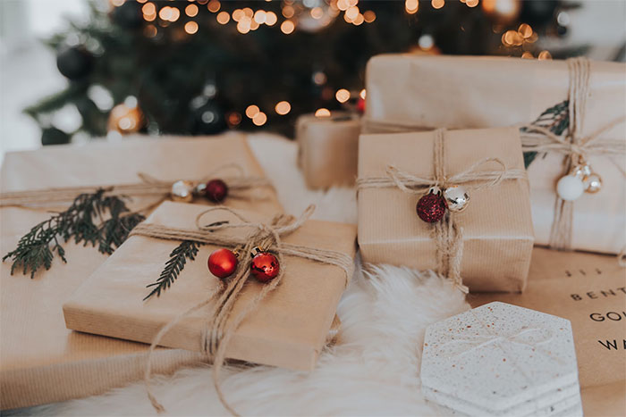 “The Rest Of My Present Was In His Pants”: Woman Dumps BF On Xmas Because Of His Unthoughtful Gift “The Rest Of My Present Was In His Pants”: Woman Dumps BF On Xmas Because Of His Unthoughtful Gift