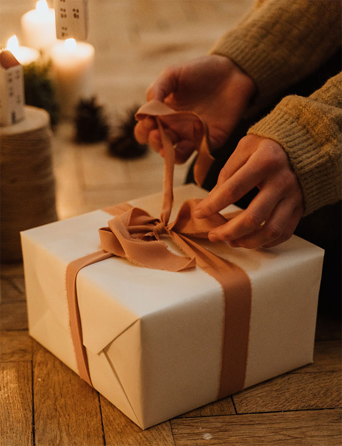 “The Rest Of My Present Was In His Pants”: Woman Dumps BF On Xmas Because Of His Unthoughtful Gift “The Rest Of My Present Was In His Pants”: Woman Dumps BF On Xmas Because Of His Unthoughtful Gift