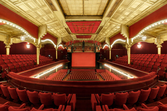 I’ve Photographed All The Most Beautiful Theatres And Concert Halls In Paris (31 Pics) I’ve Photographed All The Most Beautiful Theatres And Concert Halls In Paris (31 Pics)