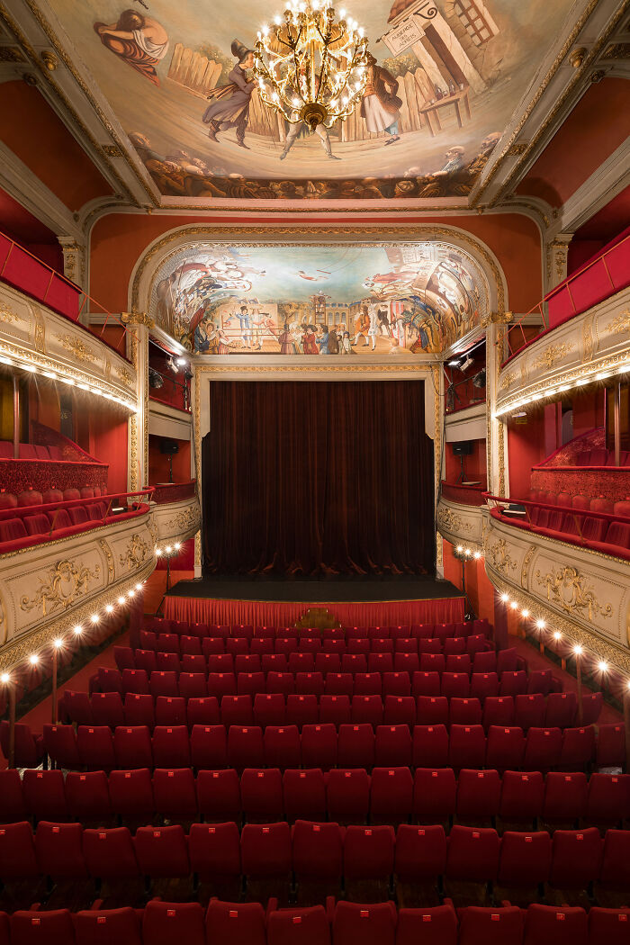 I’ve Photographed All The Most Beautiful Theatres And Concert Halls In Paris (31 Pics) I’ve Photographed All The Most Beautiful Theatres And Concert Halls In Paris (31 Pics)
