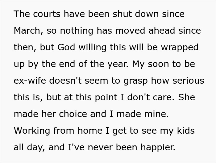“You’ve Chosen The Phone Over Your Family”: Man Divorces Wife After Her Phone Dependence Gets Out Of Hand