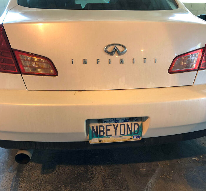 74 Hilarious Personalized License Plates That Made Strangers Do Double Takes