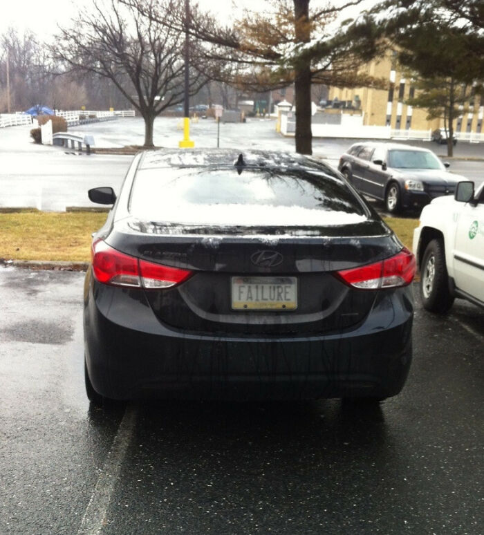 74 Hilarious Personalized License Plates That Made Strangers Do Double Takes