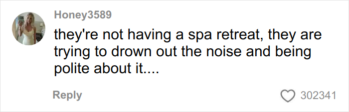 A Family With Three Kids On Vacation Tried To Throw Themselves A Pity Party, Got Roasted Instead