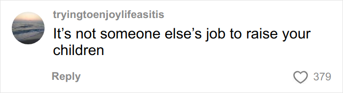 A Family With Three Kids On Vacation Tried To Throw Themselves A Pity Party, Got Roasted Instead