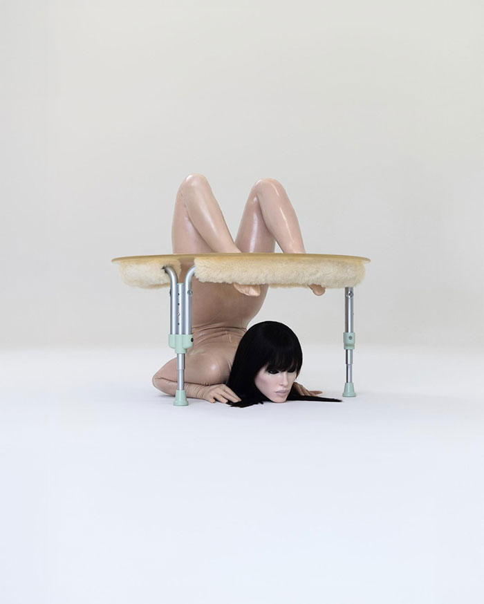 Bianca Censori’s “Vulgar” Debut Art Performance Blasted As “Misogyny” Bianca Censori’s “Vulgar” Debut Art Performance Blasted As “Misogyny”