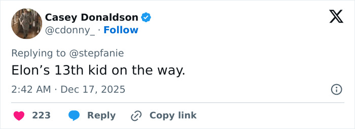 Elon Musk&rsquo;s &ldquo;Weird&rdquo; Comment About Sydney Sweeney&rsquo;s Chest Sparks Online Frenzy