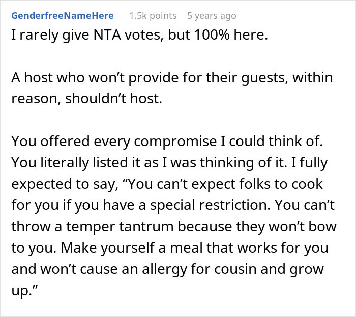 Woman Isn’t Allowed Vegan Dishes During Christmas Eve, Family Shocked She Doesn’t Show Up