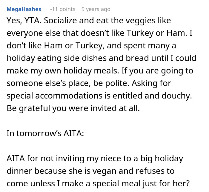 Woman Isn’t Allowed Vegan Dishes During Christmas Eve, Family Shocked She Doesn’t Show Up