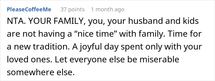 Family Tired Of Hosting Ungrateful Relatives For Christmas Decides To Cancel