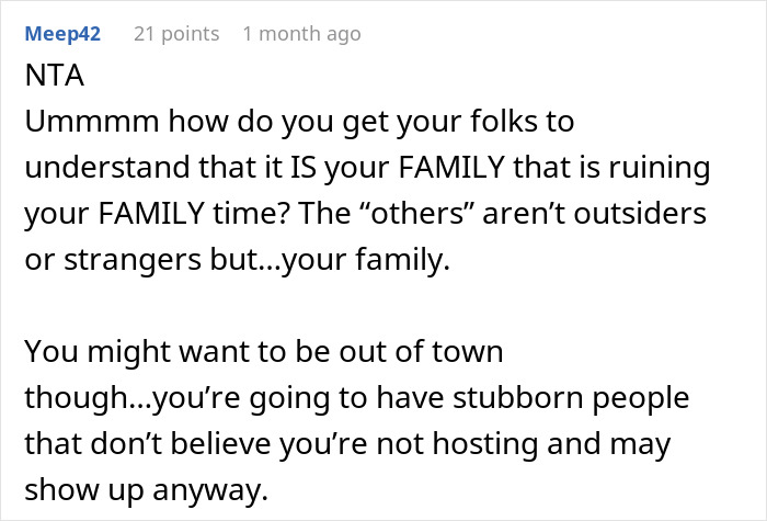 Family Tired Of Hosting Ungrateful Relatives For Christmas Decides To Cancel