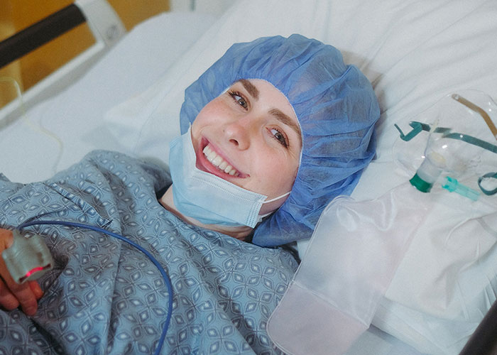 84 Wild And Funny Post-Anesthesia Acts That Doctors And Nurses Were Definitely Not Ready For