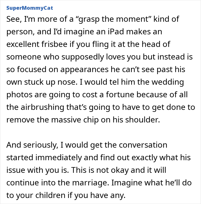 Guy Tells Friend He’s Worried About Wedding Photos Because Of Fianc&eacute;e’s Looks, Regrets It Dearly