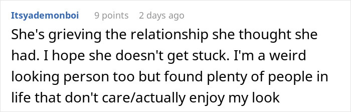 Guy Tells Friend He’s Worried About Wedding Photos Because Of Fianc&eacute;e’s Looks, Regrets It Dearly