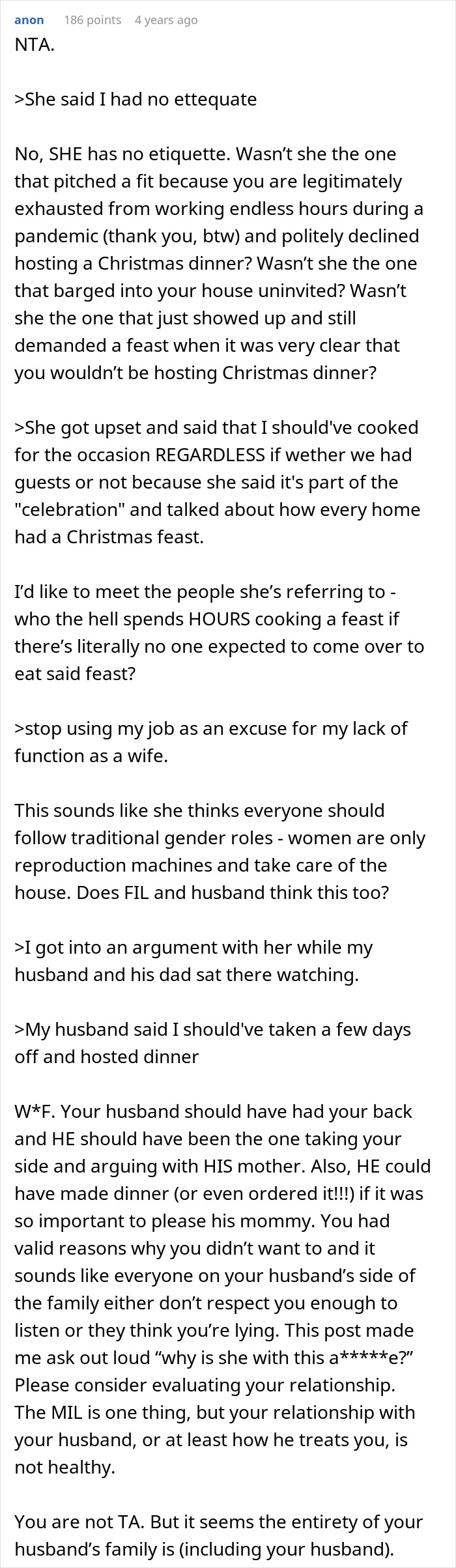 Nurse Warns In-Laws She Won&rsquo;t Host Christmas, They Act Surprised When There&rsquo;s No Celebration