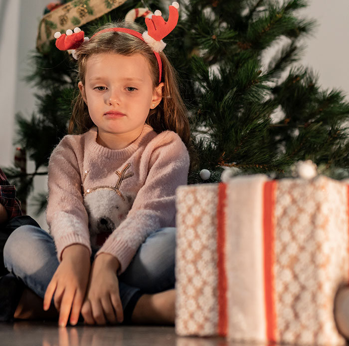 Daughter Makes Family Miserable, Mom Punishes Her With A Miserable Holiday Experience Daughter Makes Family Miserable, Mom Punishes Her With A Miserable Holiday Experience