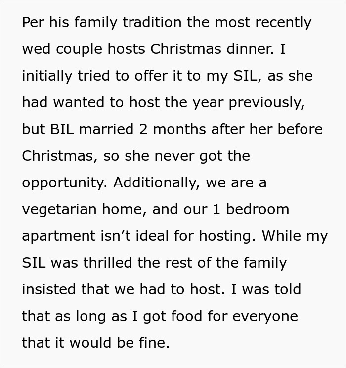 Vegetarian Woman Left Baffled After Family Demands Ham For Christmas Dinner, Are Shocked They’re Kicked Out